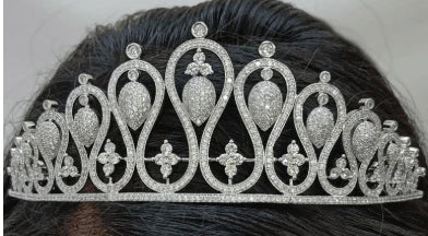 Diamond Elegance Royal Crown – Luxurious Crystal Crown for Special Occasions in USA