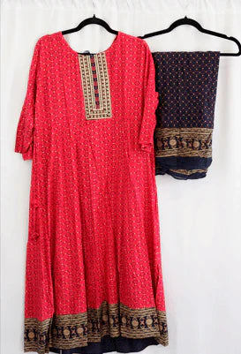 Crimson Red Printed Kurta Set with Navy Dupatta – Elegant Indian Ethnic Wear in USA