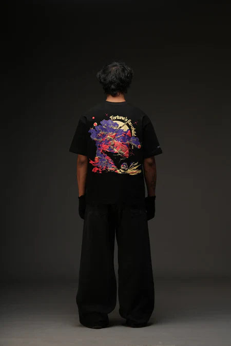 CHARACTR. Oversized Graphic T-Shirt – “THE FORTUNE” Black Edition