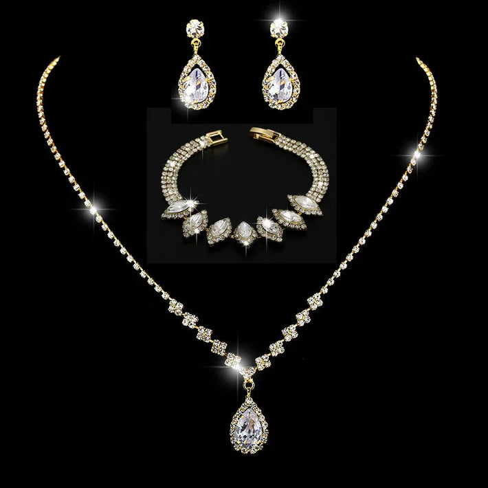 Silver Round Halo Crystal Necklace & Earrings Set – Elegant Crystal Jewelry in the USA