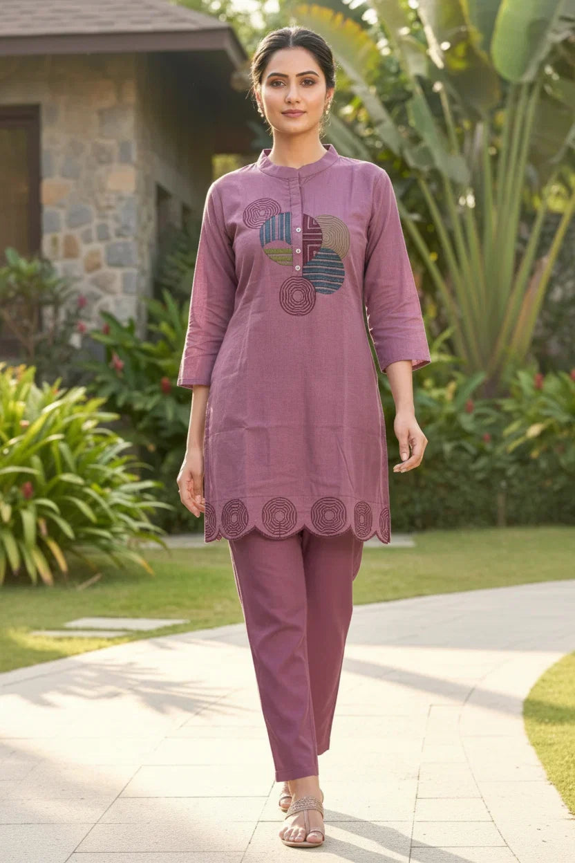 Mauve Cotton Embroidered Kurta Set – Elegant Everyday & Festive Ethnic Wear in USA
