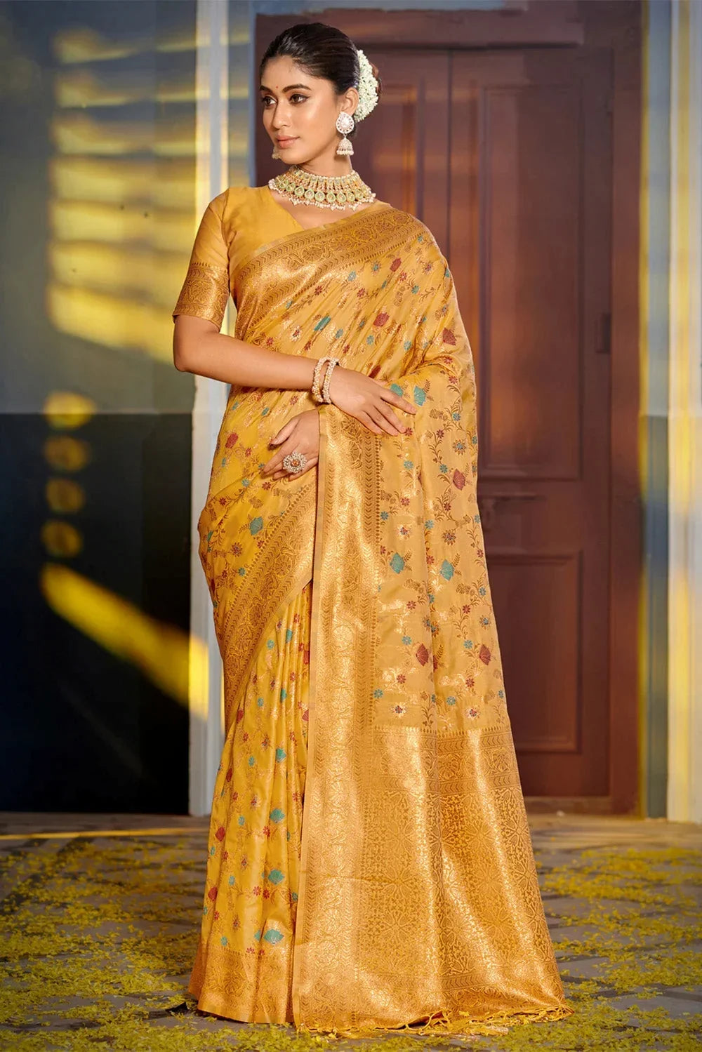 Yellow Banarasi Silk Heavy Saree – Luxury Designer Wedding & Festive Saree in USA