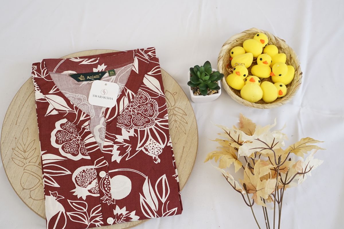 Maroon & White Pomegranate Floral Printed Rayon Kurta