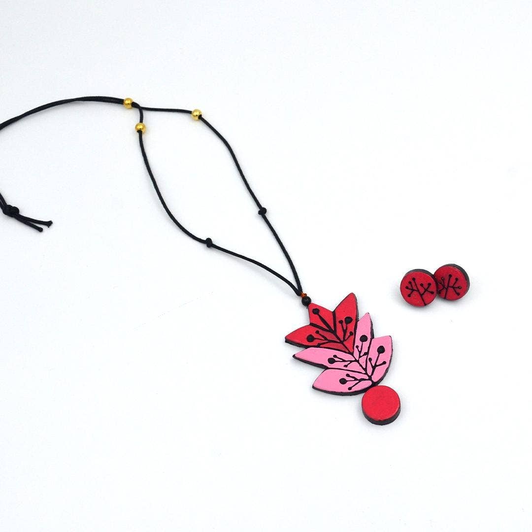 Pink Leaf Maple Jewelry Set | Clay Necklace and Earrings
