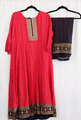 Crimson Red Printed Kurta Set with Navy Dupatta