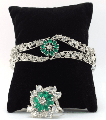 Emerald Radiance Bracelet & Ring Set